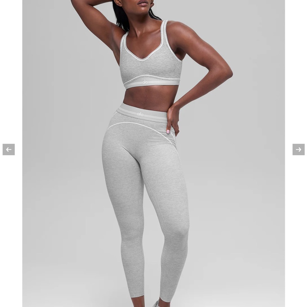ALO Yoga Hearthrob Bra & Legging Set XS Heather Grey